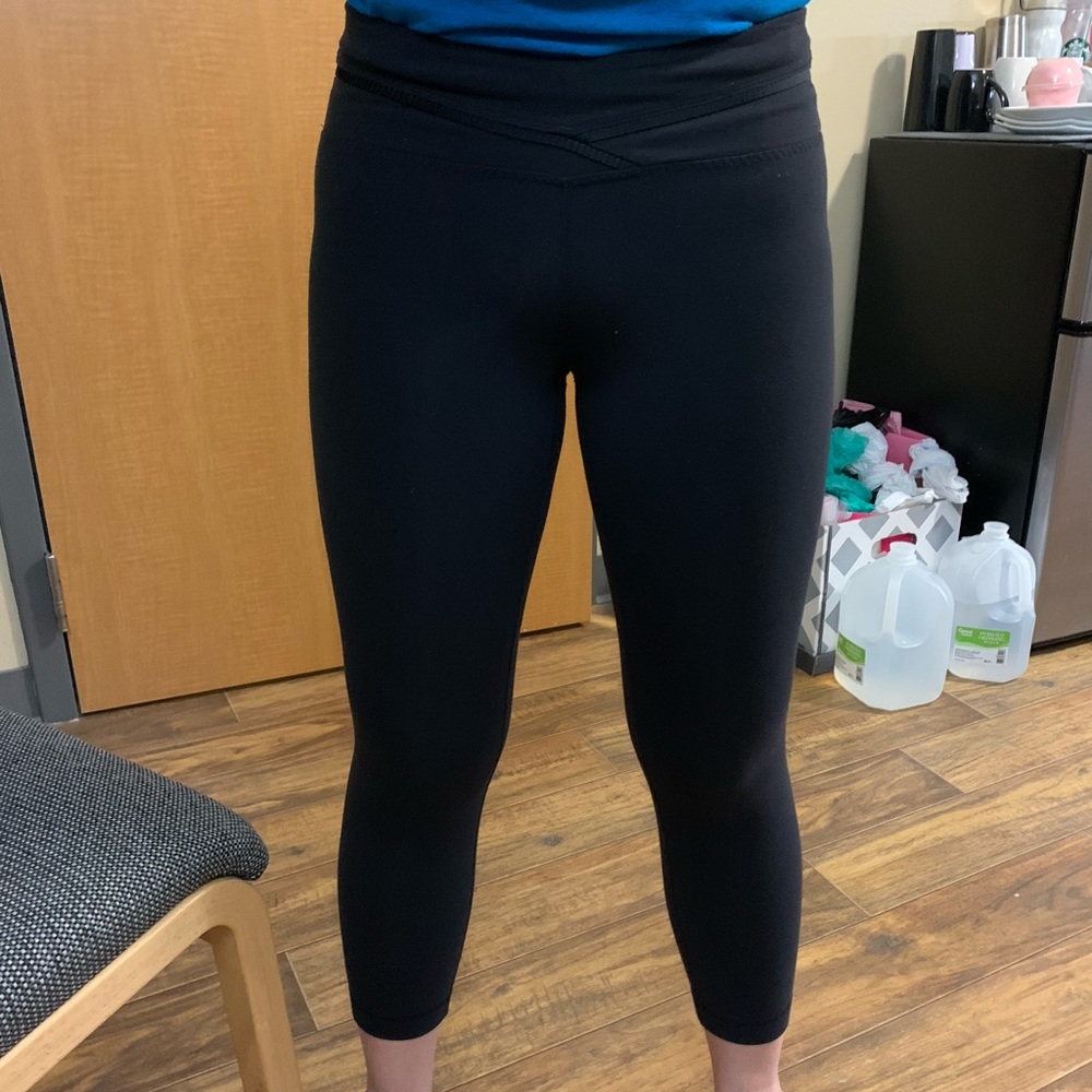 Lululemon Black Crop Leggings
